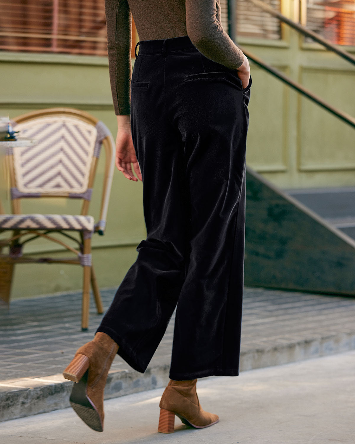 Black High Waisted Pleated Wide Leg Pants