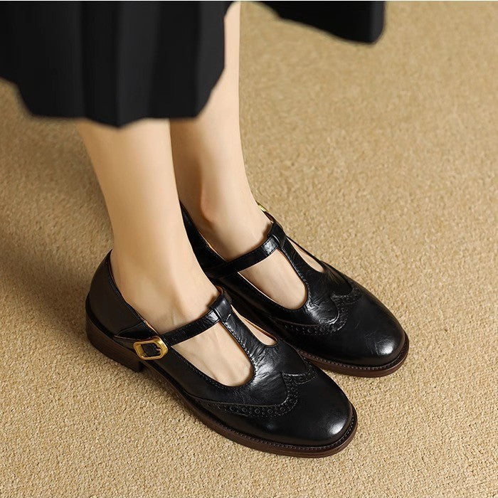 Sarah | Classic Mary Jane Footwear